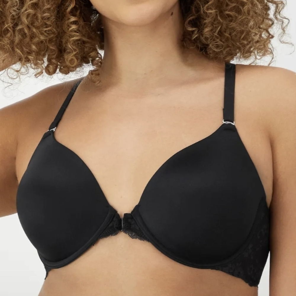 NEW Maidenform Racerback Black Lace Accent Bra Style 07112 One Fit Fab Everyday